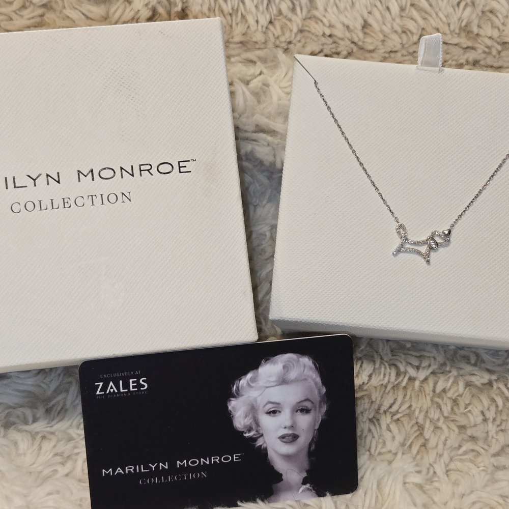 Zales Silver Dog Necklace from Marilyn Monroe Collection